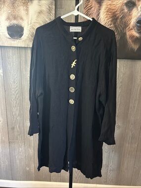 August Max Woman Oversized Cardigan